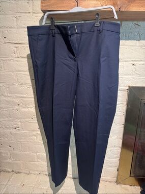 Classic Women’s pants